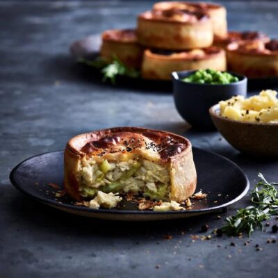 Free Range Chicken & Leek Pie Vic's x Broomfields - 2 Pieces